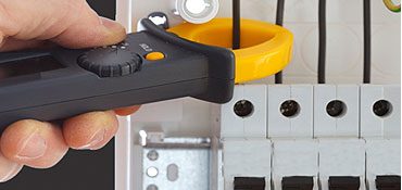 Consumer unit with test meter